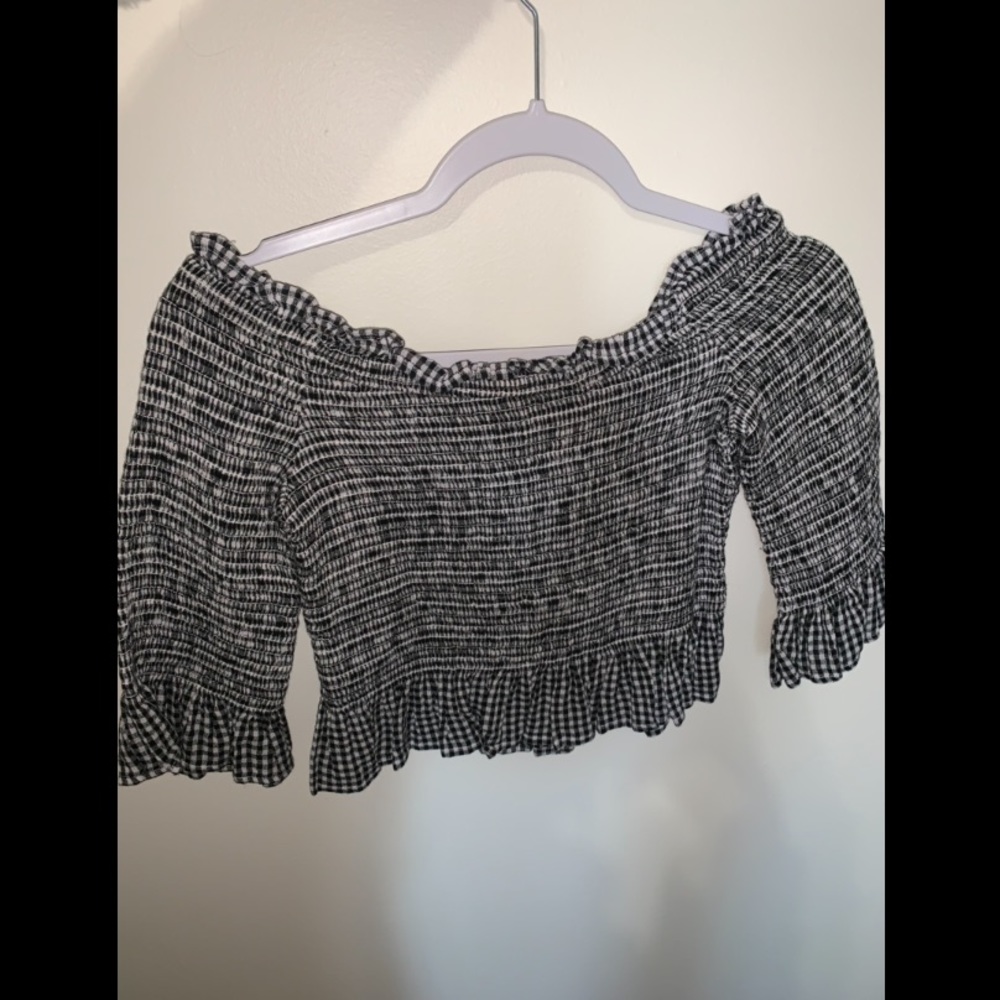 Strapless top